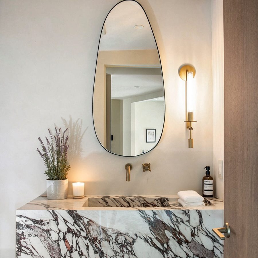 The Navèra Silhouette Mirror           MRS0024